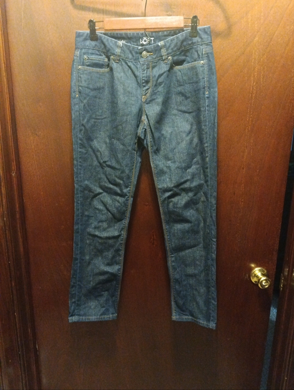 Ann Taylor Loft Curvy Straight Leg Size 6 Petite Dark wash Jeans